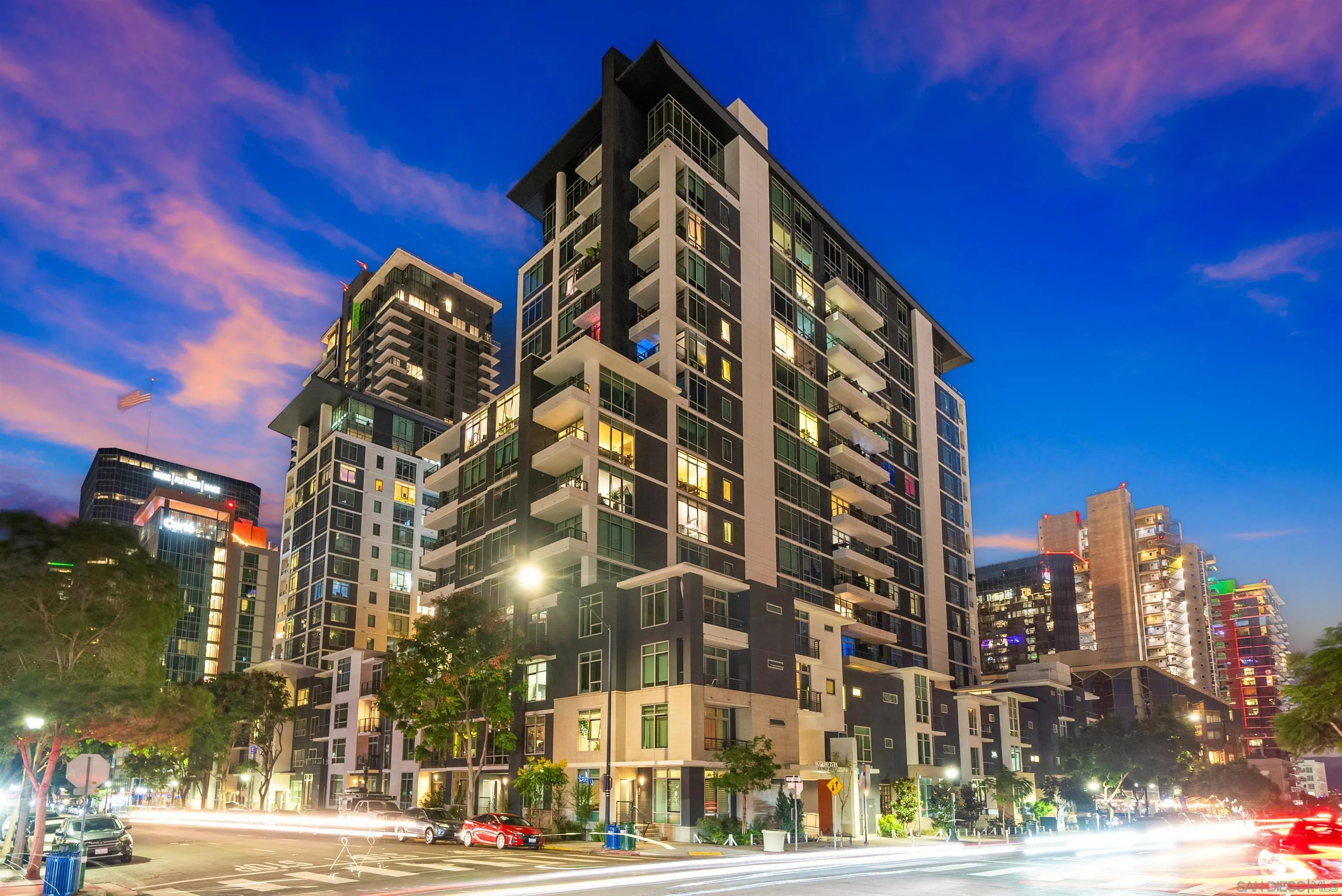 425 W Beech Street Unit 1607