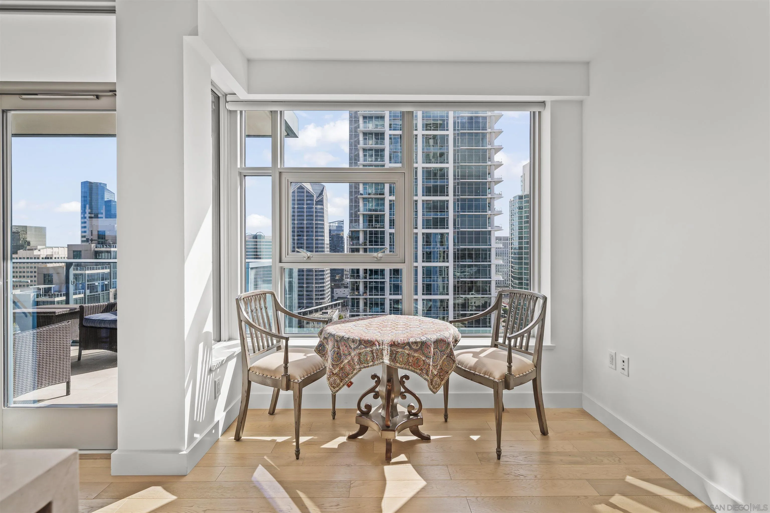 1388 Kettner Unit 2206