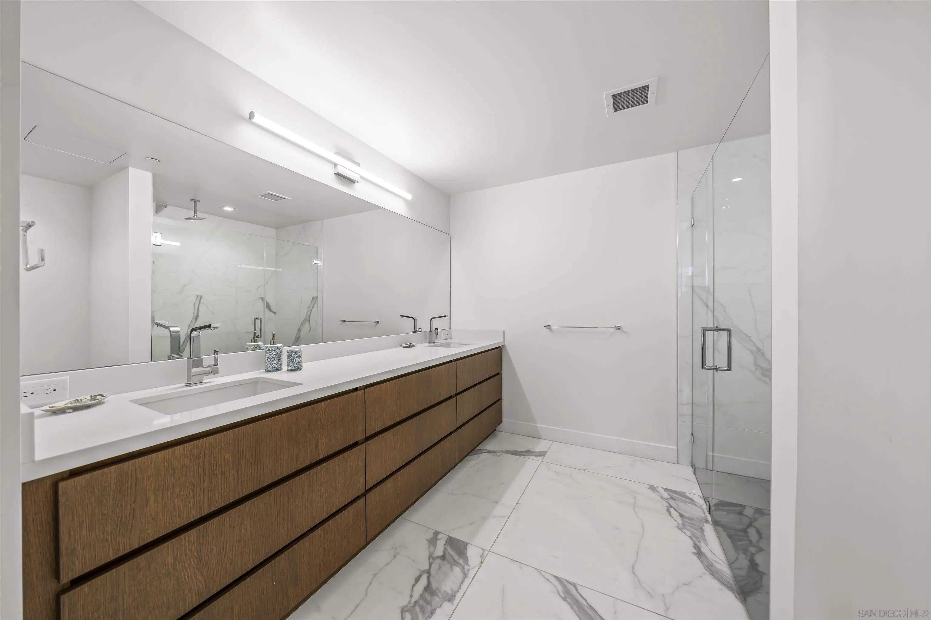 1388 Kettner Unit 2206