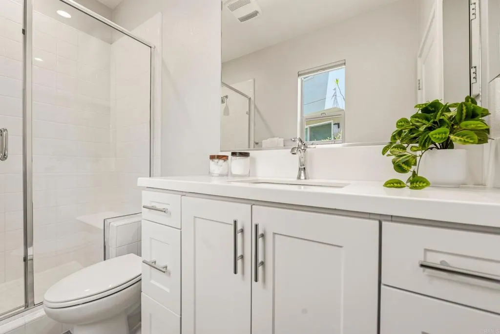 15149 Lincoln Loop