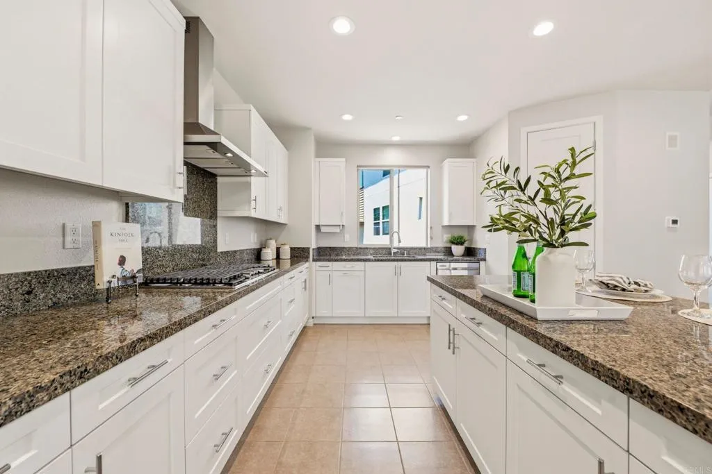 15149 Lincoln Loop