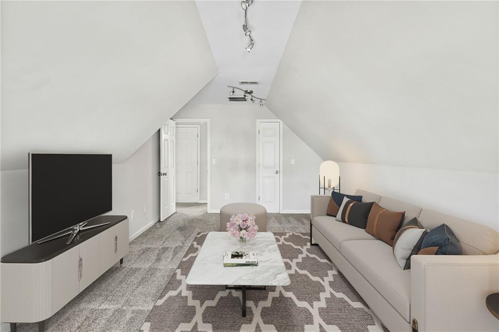 179 Country Club Drive