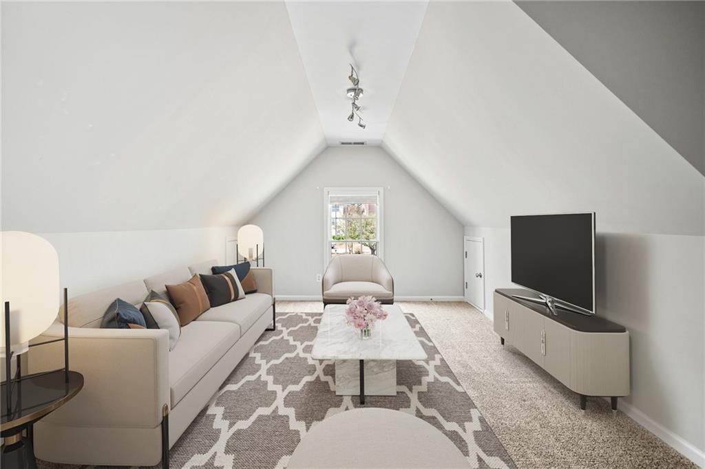 179 Country Club Drive