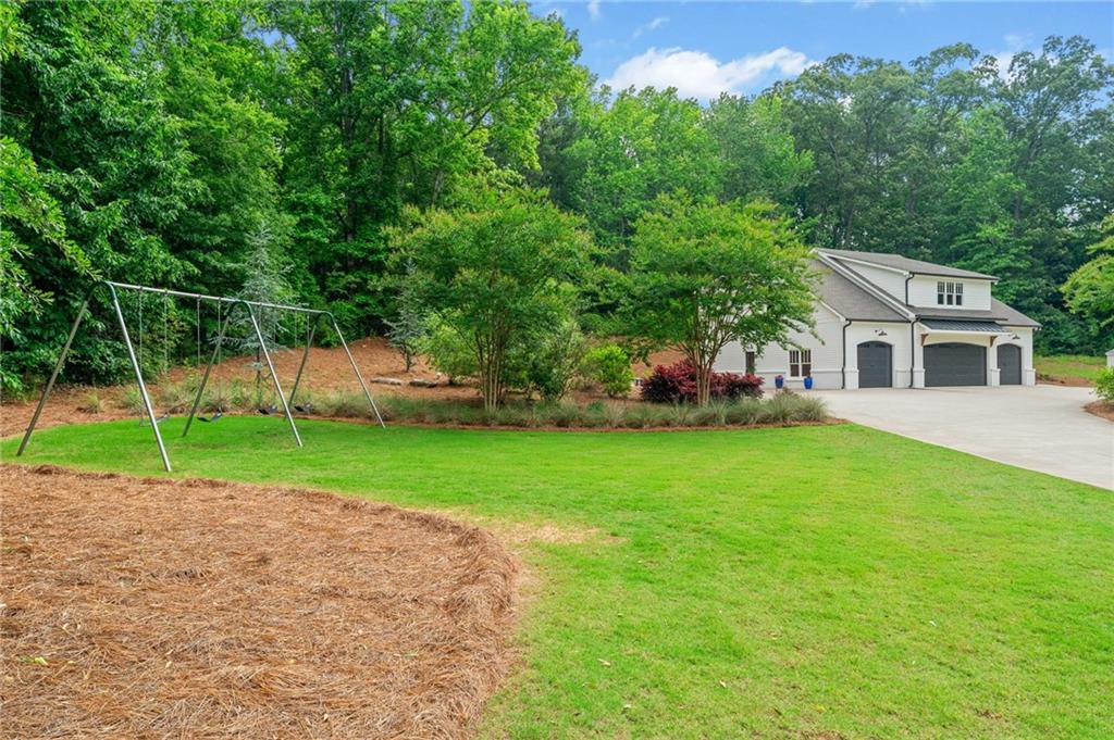 590 Arthur Road