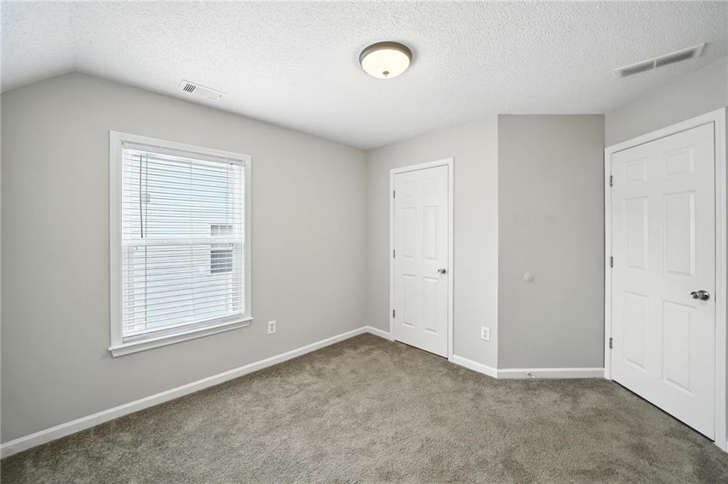 1072 Dunedin Trail