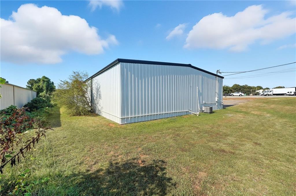 2025 Marshall Huff Road