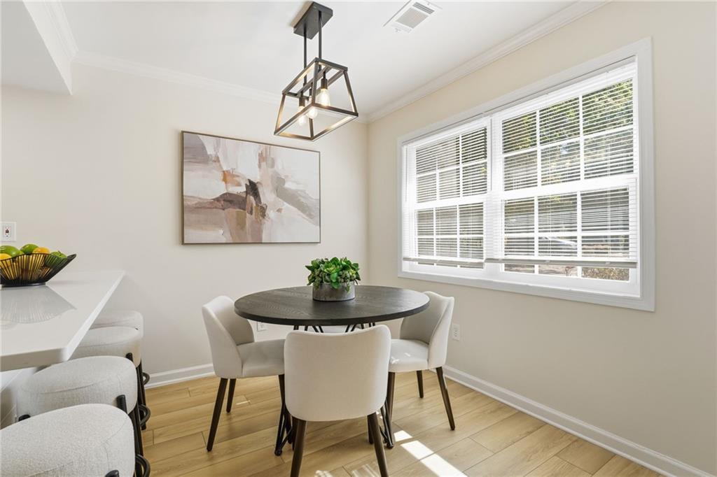 745 Cedar Pointe Court SW