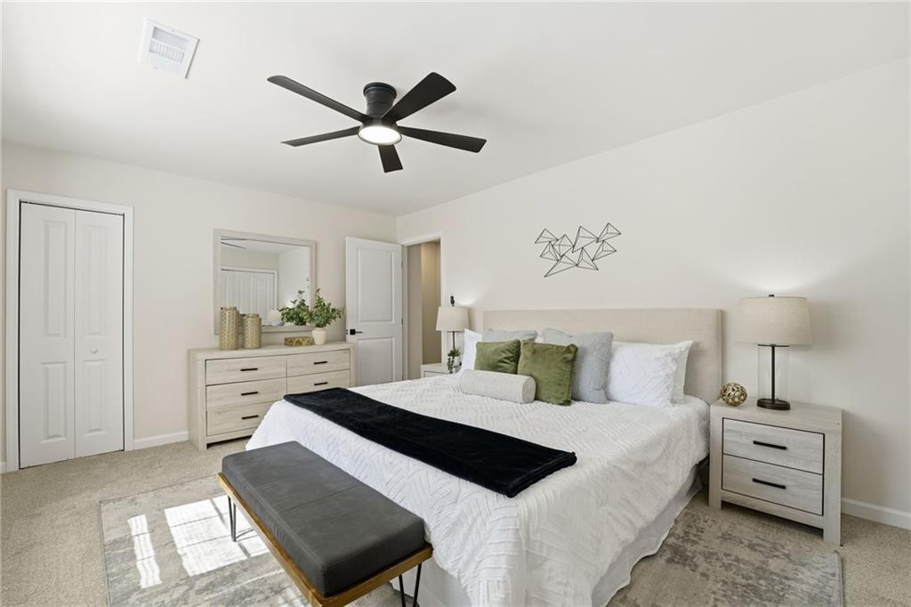 745 Cedar Pointe Court SW