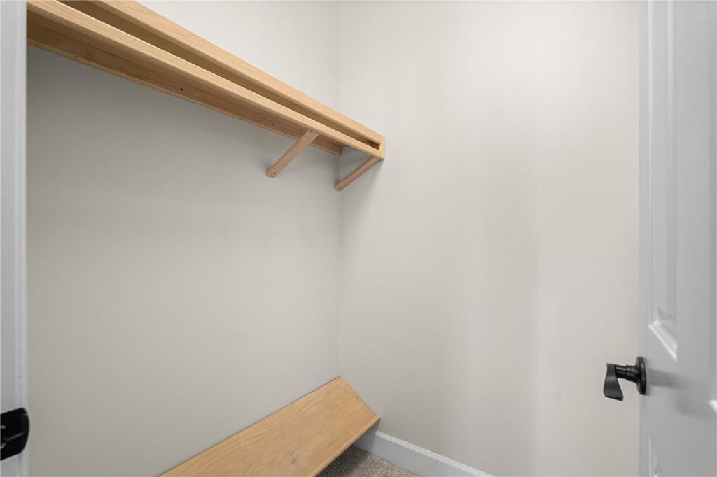 1660 Carlson Lane SW