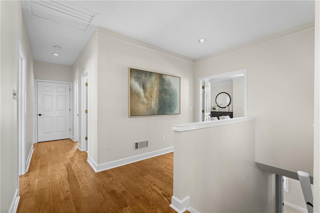 1660 Carlson Lane SW