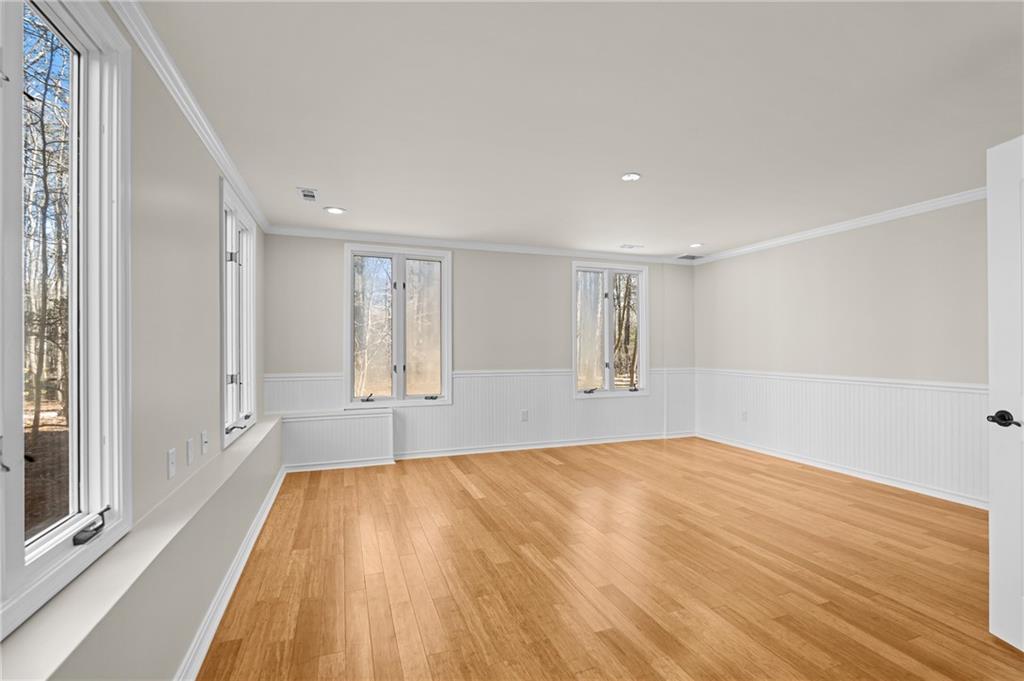 1660 Carlson Lane SW