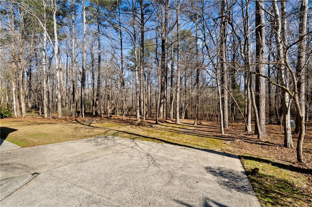 1660 Carlson Lane SW