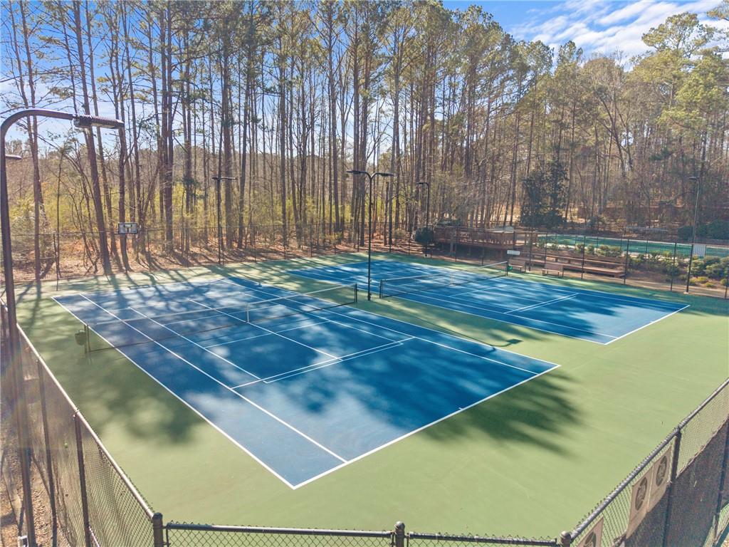 1660 Carlson Lane SW