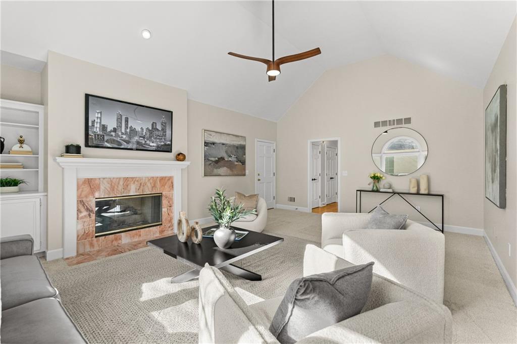 1660 Carlson Lane SW