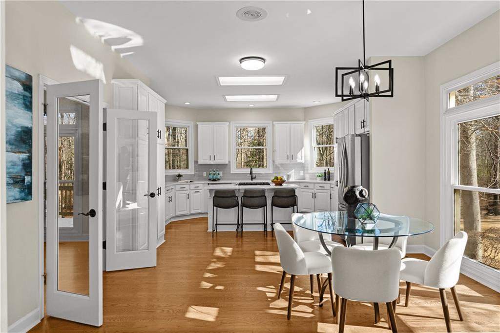 1660 Carlson Lane SW