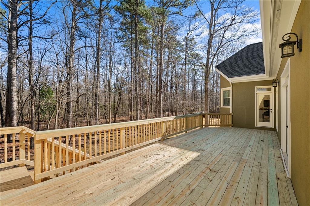 1660 Carlson Lane SW