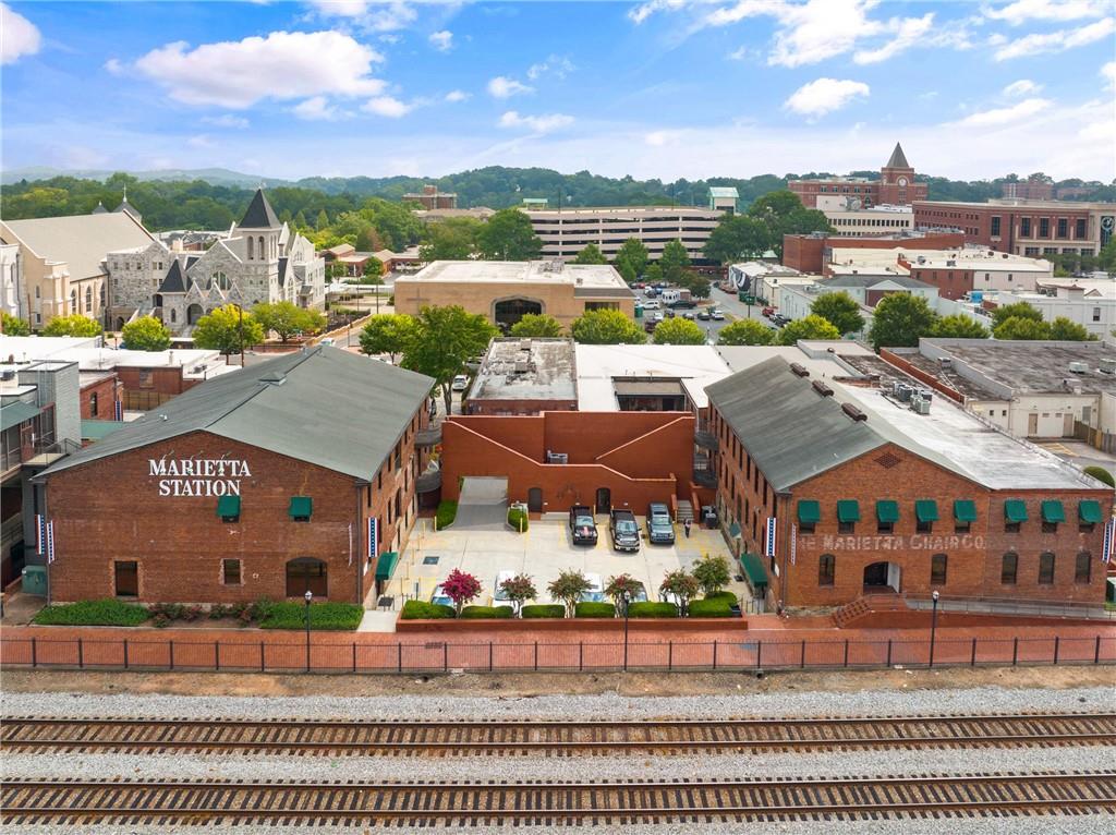 1660 Carlson Lane SW