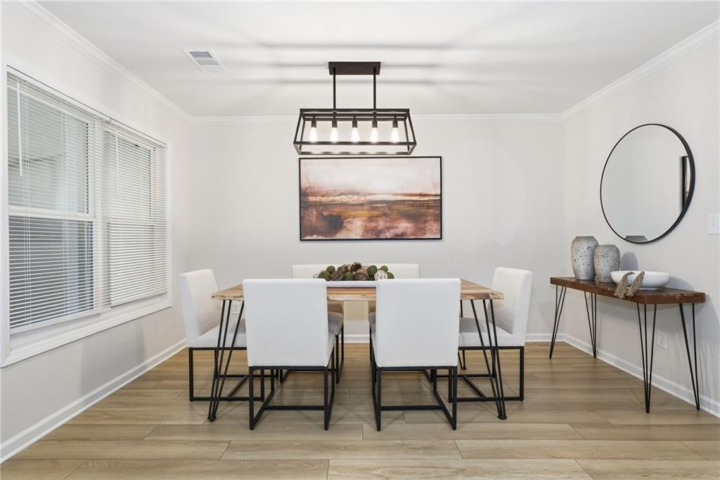 745 Cedar Pointe Court SW