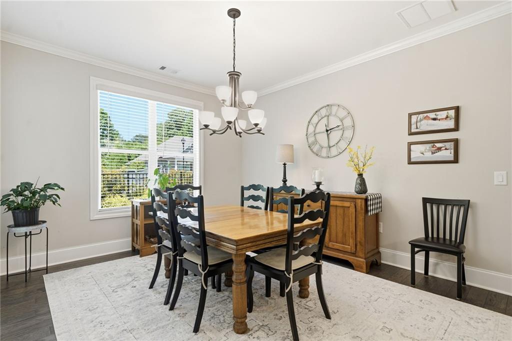 400 Grafton Walk