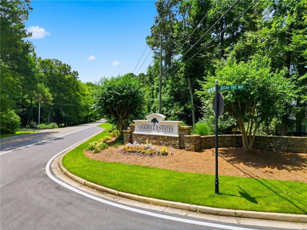 1015 Sugar Pike Way