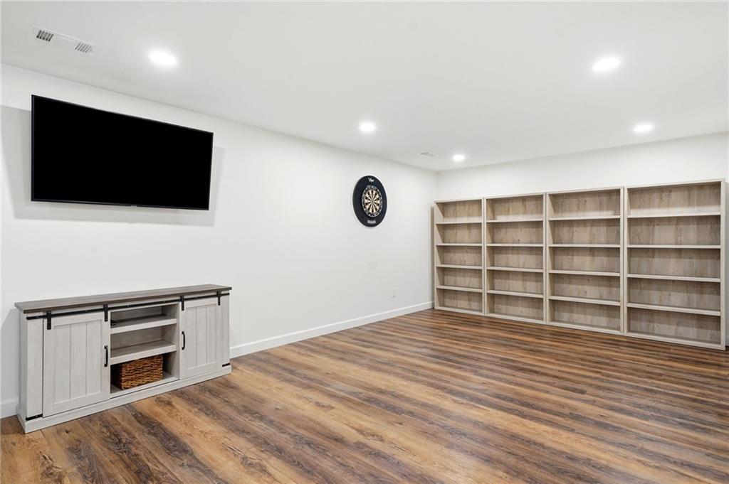 111 Bevington Lane
