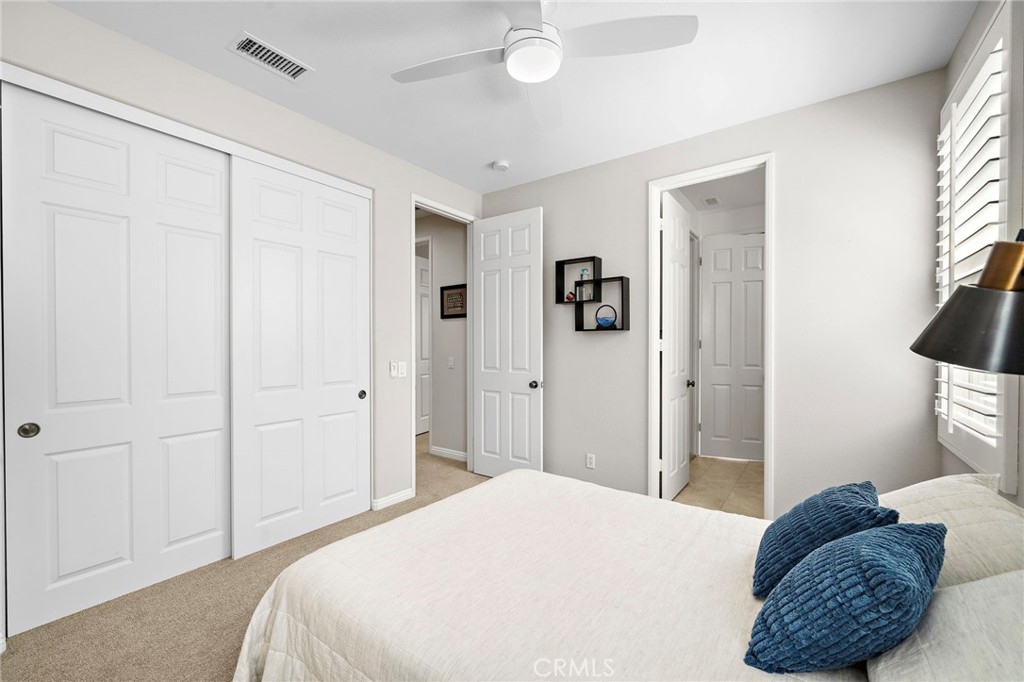 8 Ranunculus Street