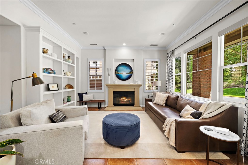 8 Ranunculus Street