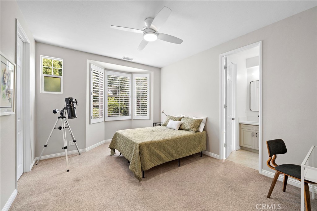 8 Ranunculus Street