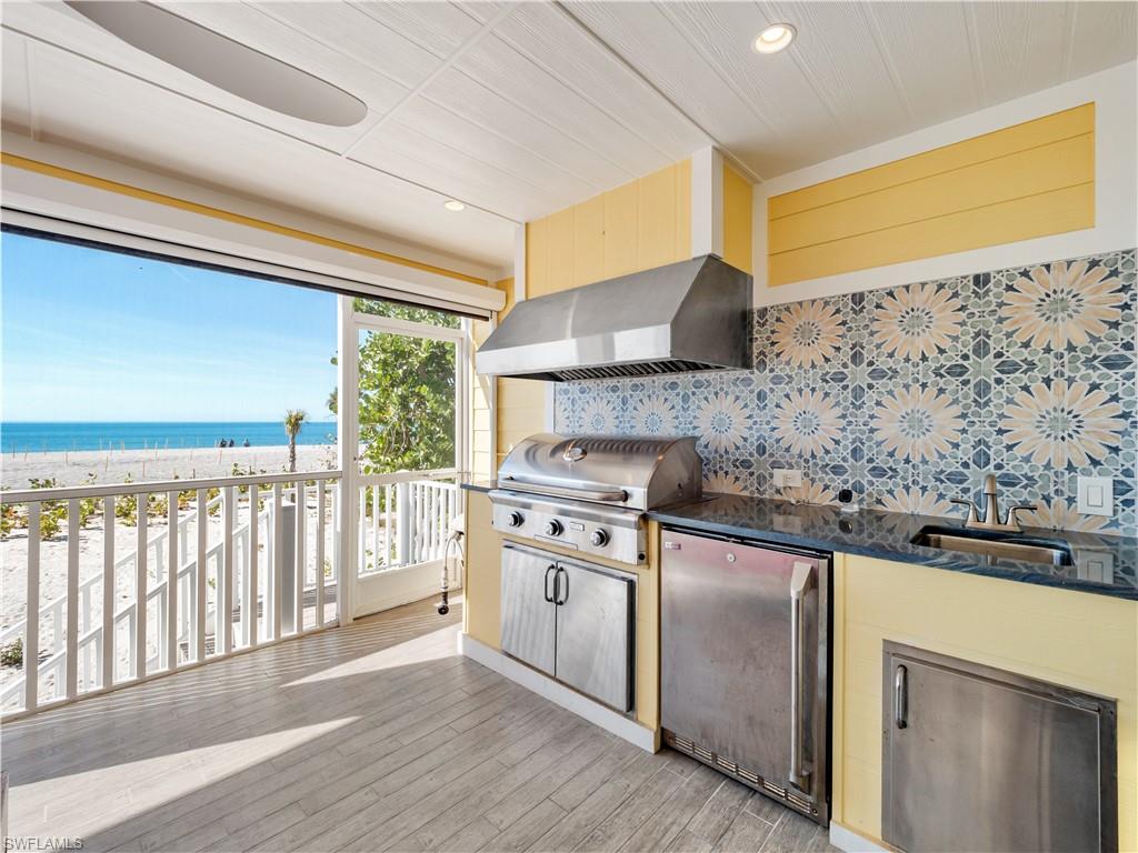 1 Sunset Captiva LN
