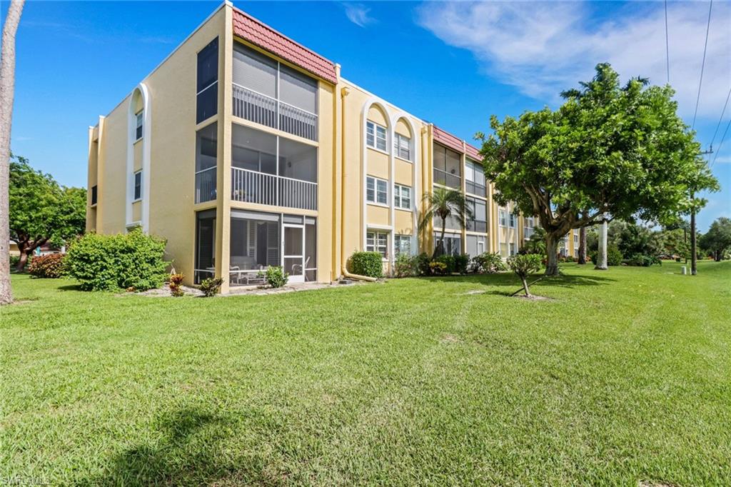 1085 forest lakes DR # 109