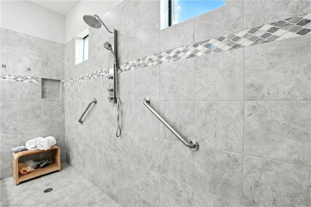 9401 Terresina DR | 3 bedrooms plus a den