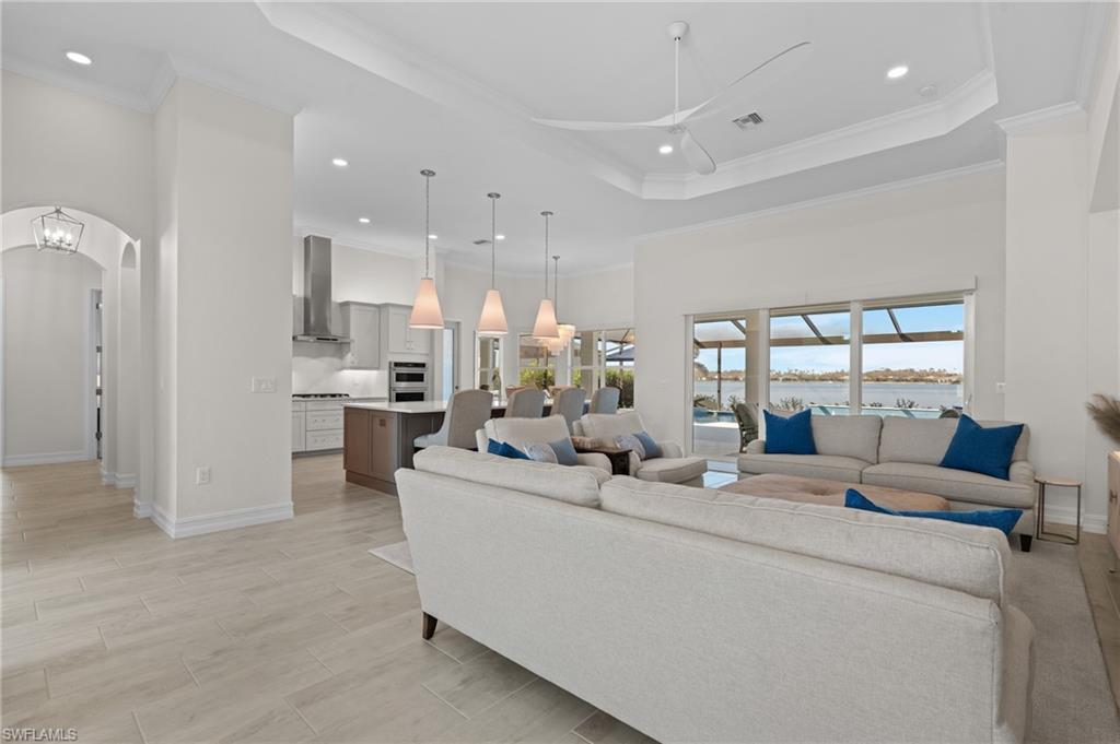 13816 Blue Bay CIR