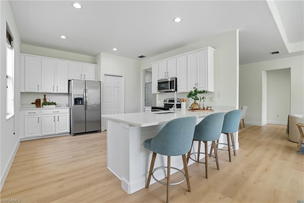 21403 Velino LN