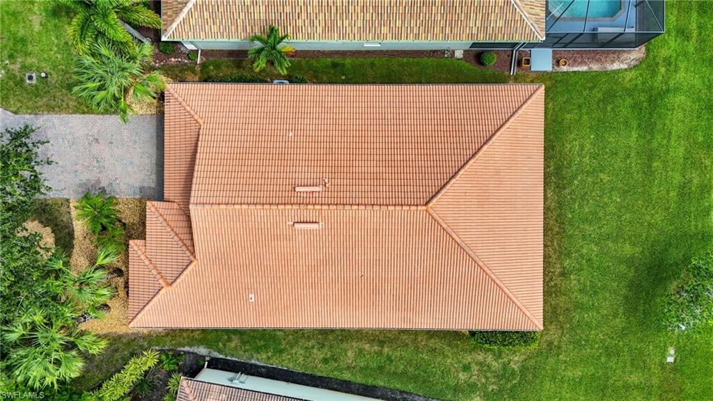 21403 Velino LN