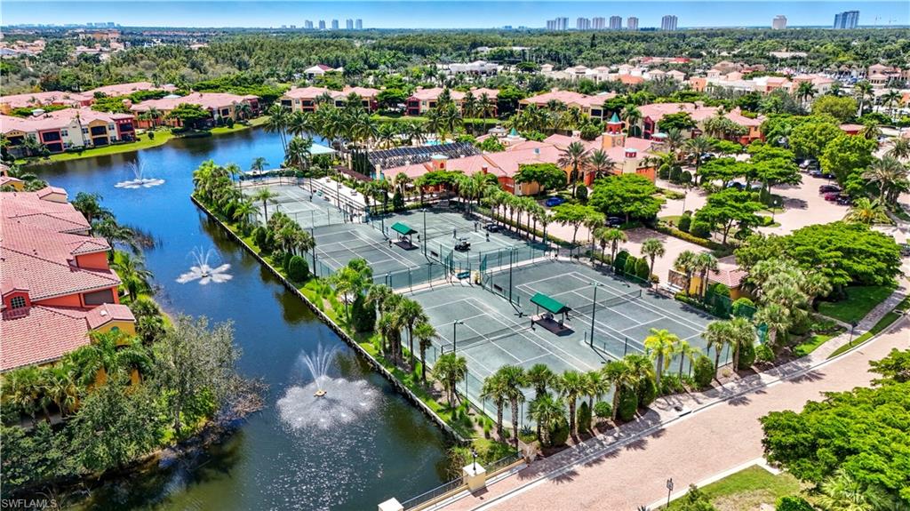 22321 Piazza Doria LN # 202