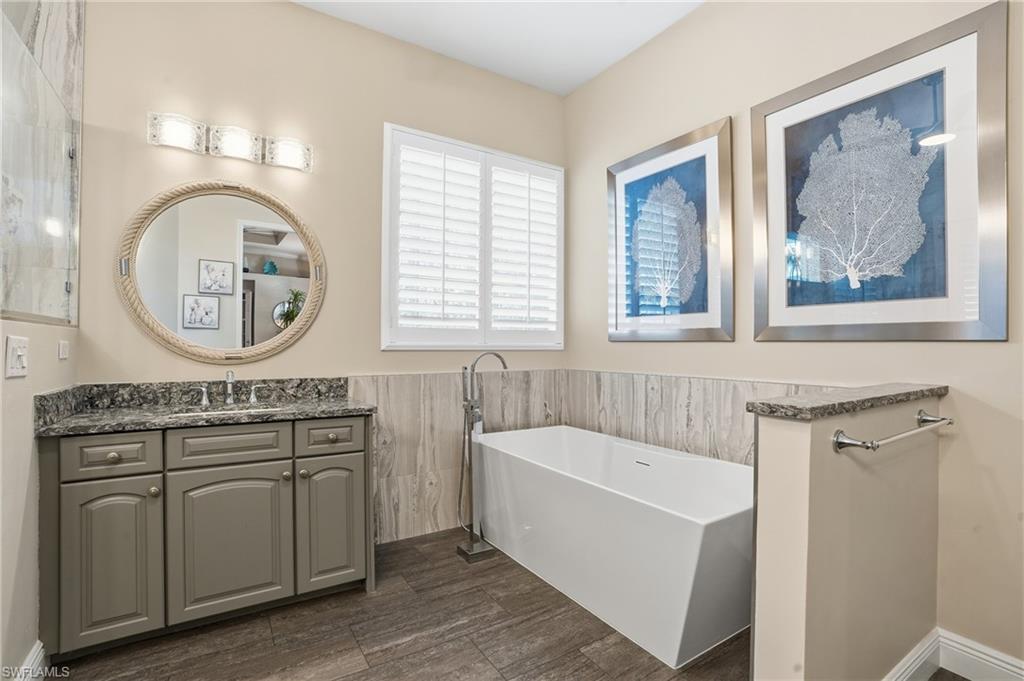 3535 Grand Cypress DR, NAPLES