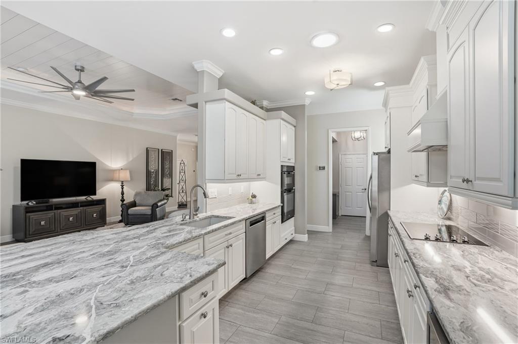 3535 Grand Cypress DR, NAPLES