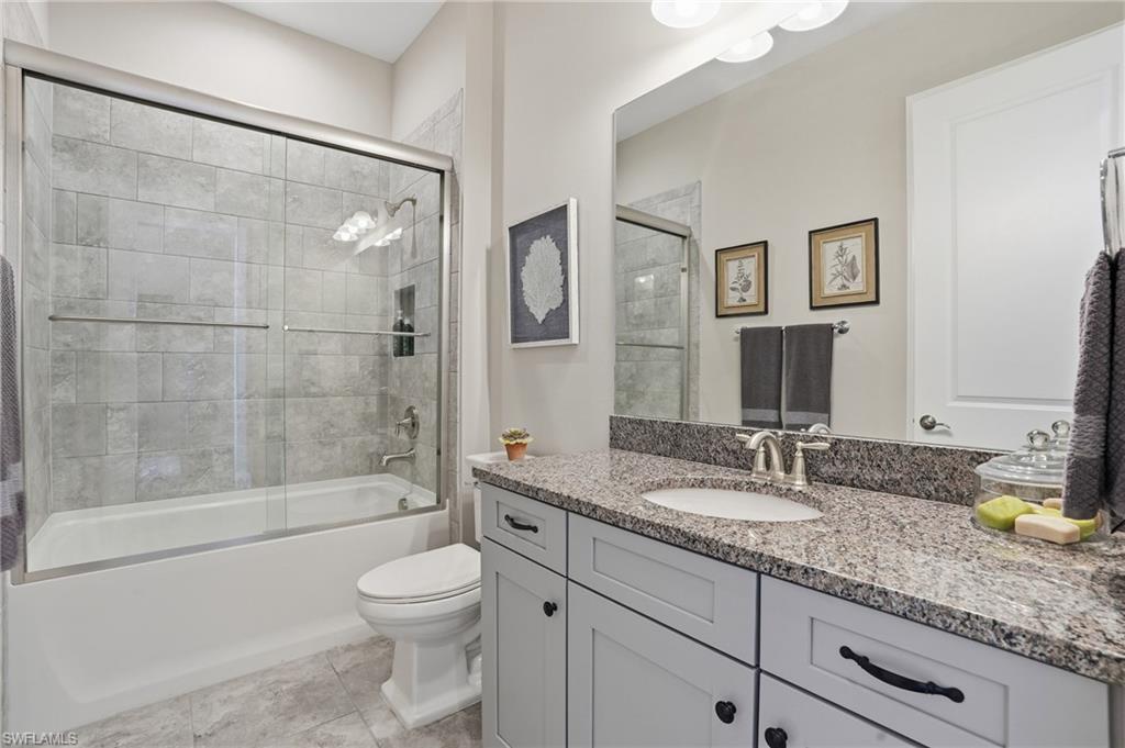 9489 Montelanico LOOP