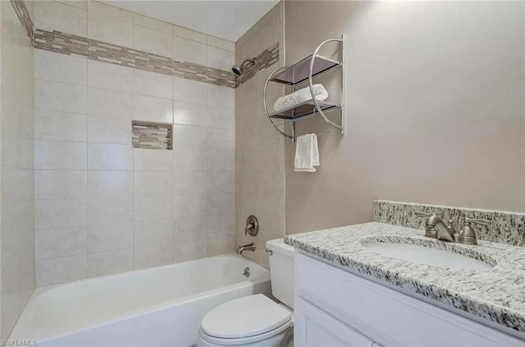 13130 White Marsh LN # 207