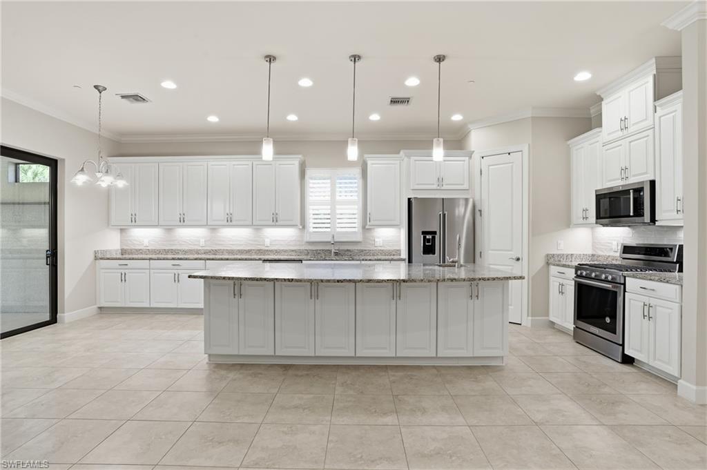 23706 Pebble Pointe LN