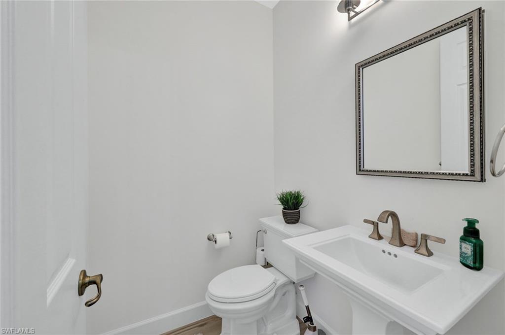 20001 Seadale CT