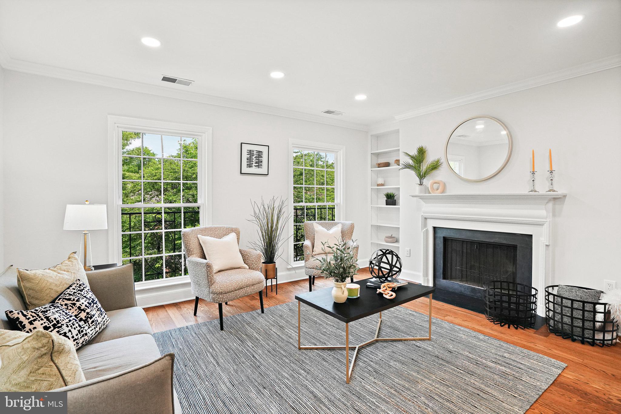 3259 SUTTON PLACE NW Unit: A