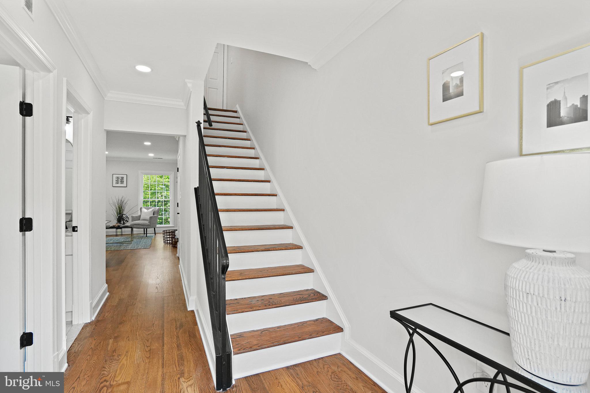 3259 SUTTON PLACE NW Unit: A