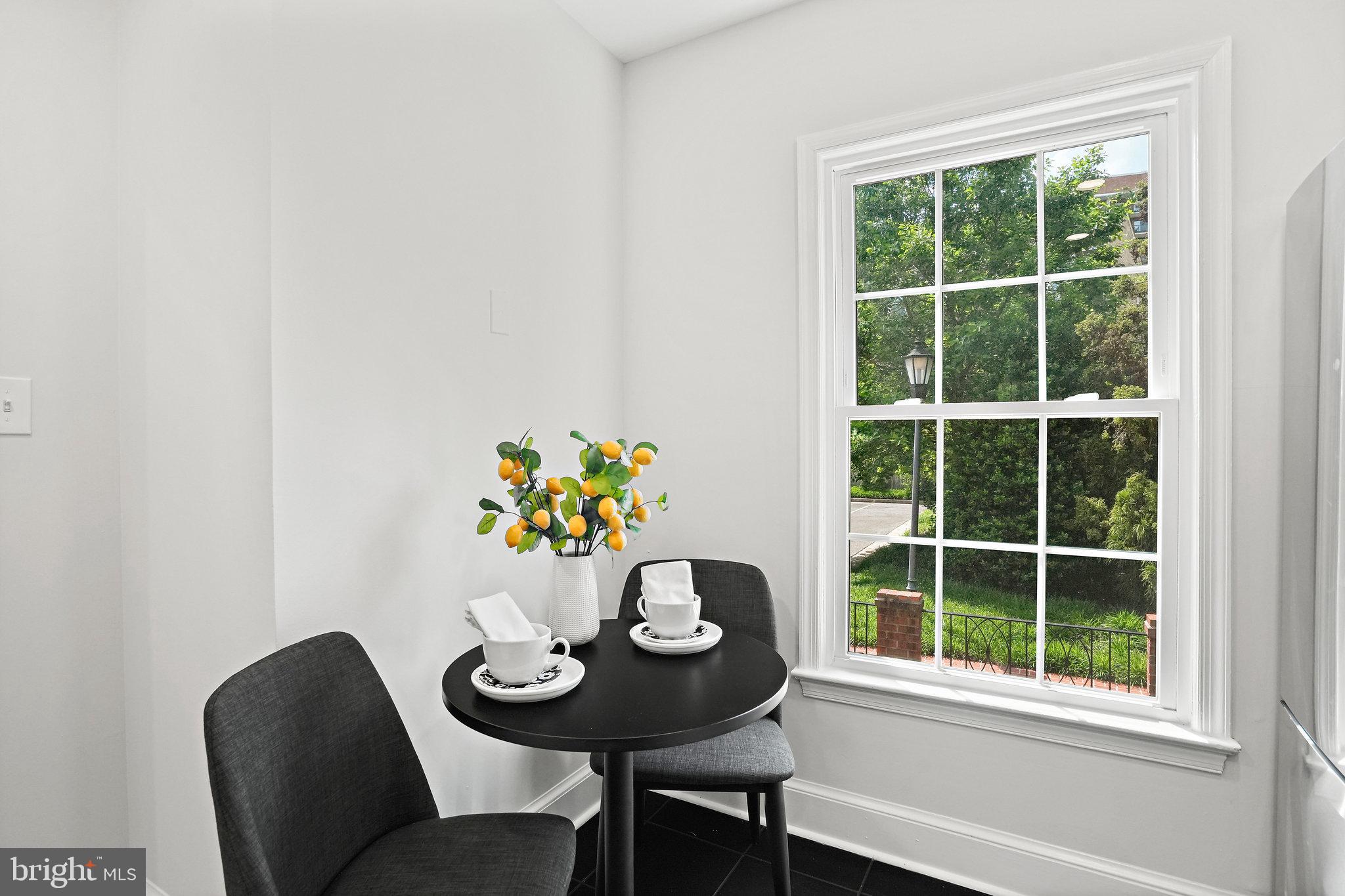 3259 SUTTON PLACE NW Unit: A