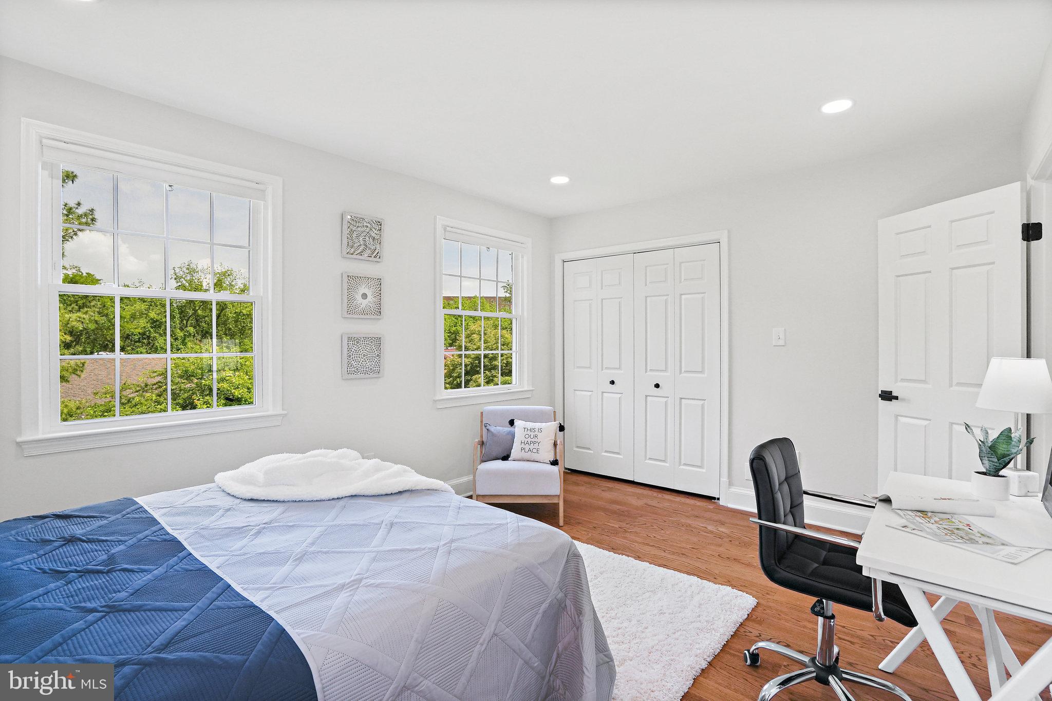 3259 SUTTON PLACE NW Unit: A