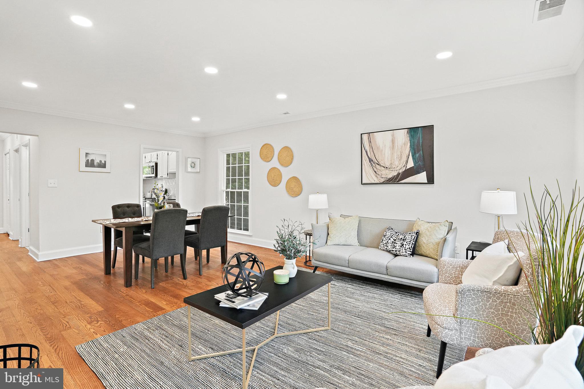 3259 SUTTON PLACE NW Unit: A