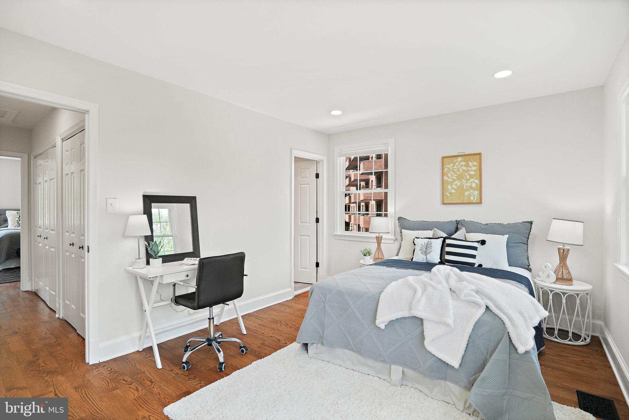 3259 SUTTON PLACE NW Unit: A