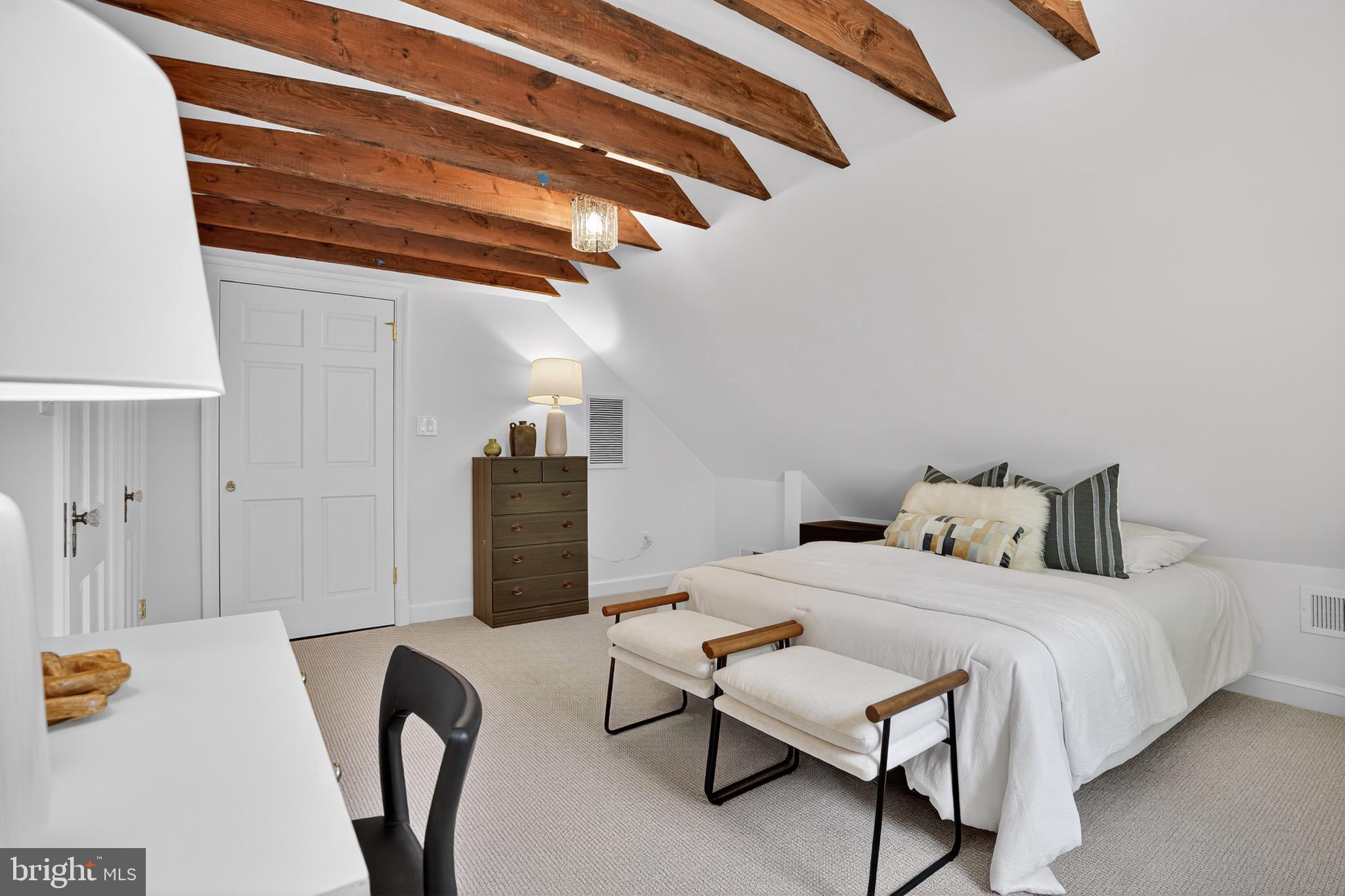 2921 LEGATION STREET NW