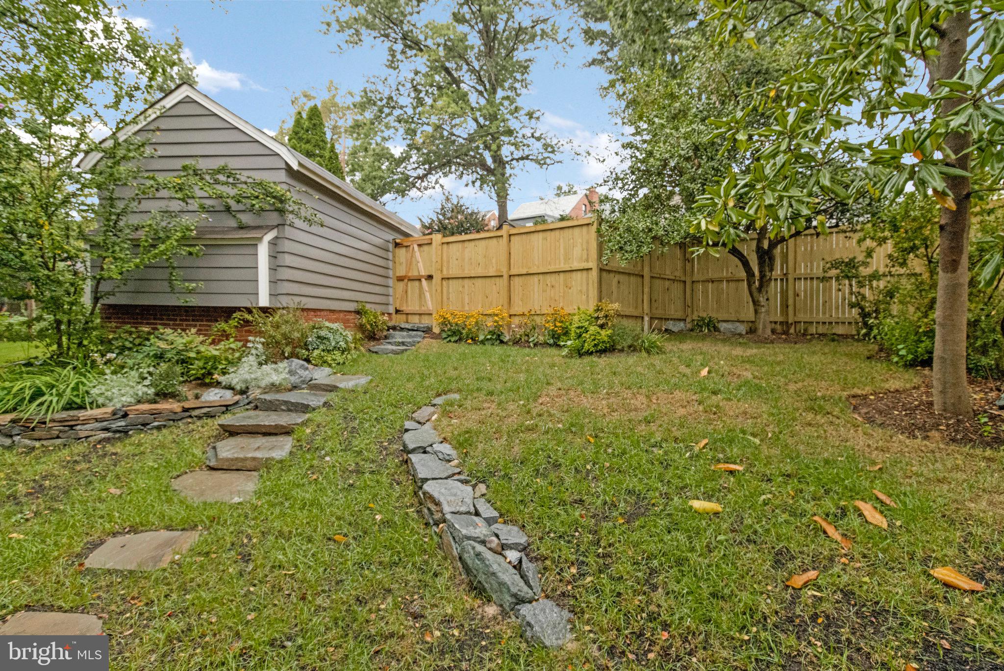 2921 LEGATION STREET NW