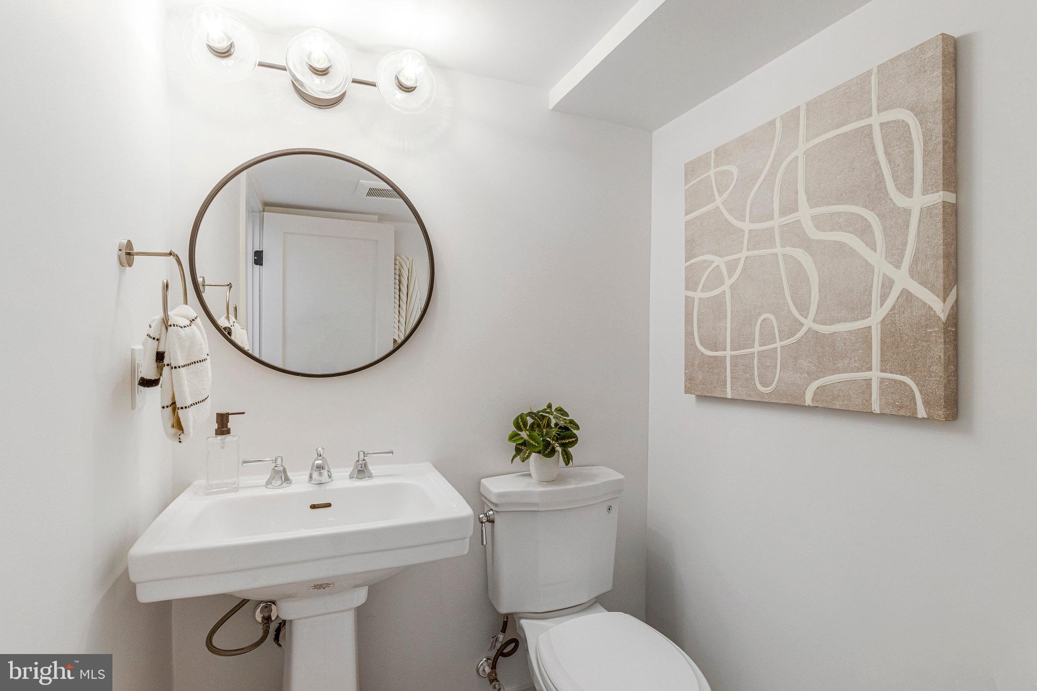 2921 LEGATION STREET NW